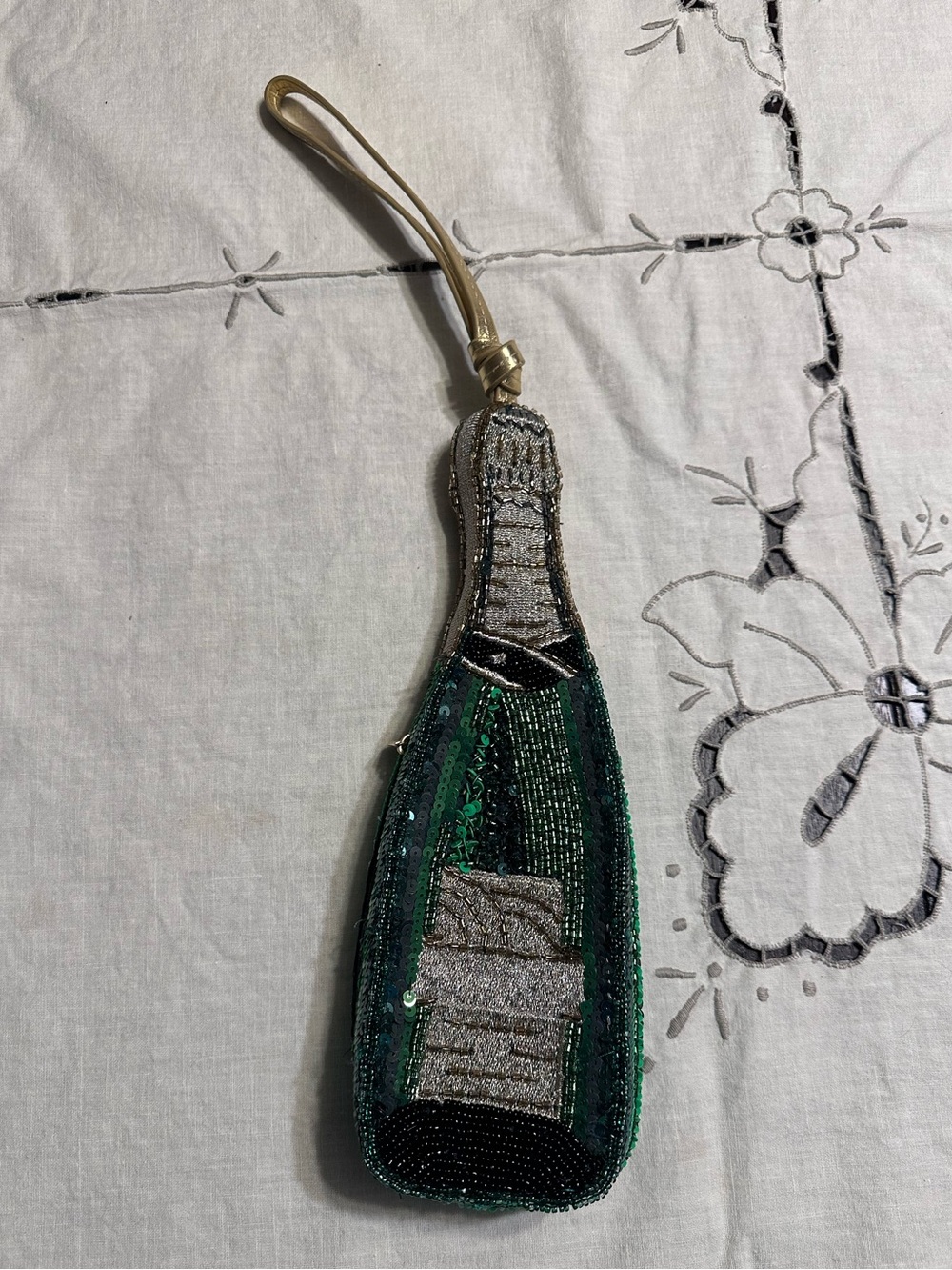 Beaded champagne wristlet clutch purse
